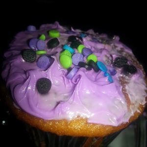 Meet your Posher, Cándida